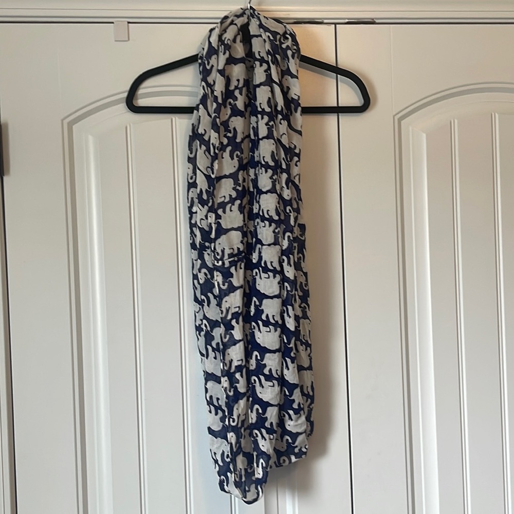EUC Lilly Pulitzer Tusk In Sun Infiniti Scarf